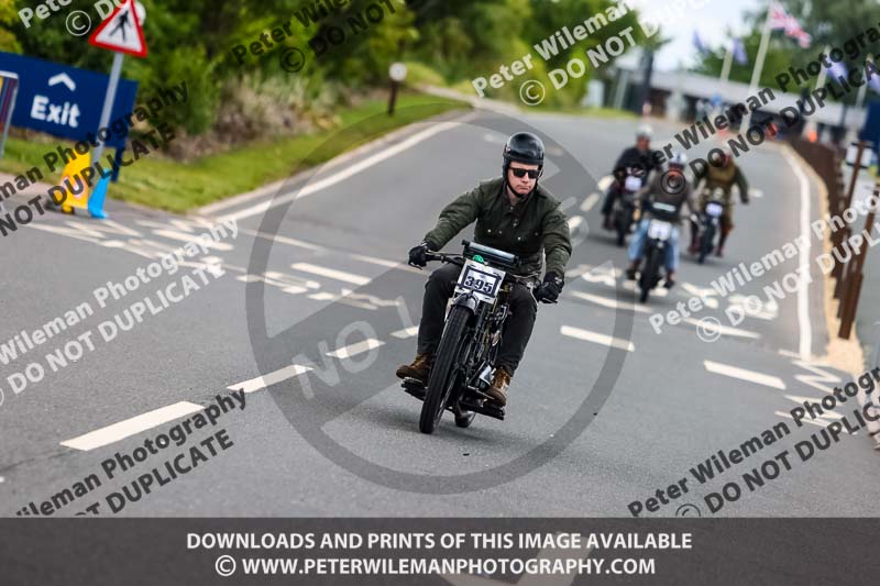 Vintage motorcycle club;eventdigitalimages;no limits trackdays;peter wileman photography;vintage motocycles;vmcc banbury run photographs